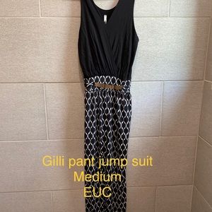 Jump suit size medium